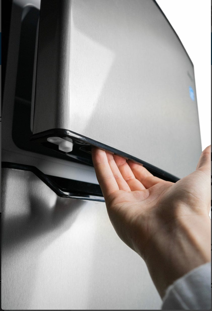 DCR045B1SLDB-RF Danby 4.5 cu ft 2 door compact refrigerator - RFModel #: DCR047A1BBSL