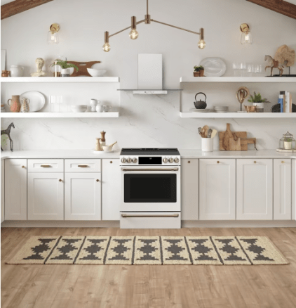 Cafe is Range, 30 inch, Induction, Convection, 5 Burners, 5.7 cu. ft. Capacity, Warming Drawer, Air Fry, 1 Ovens, Matte White