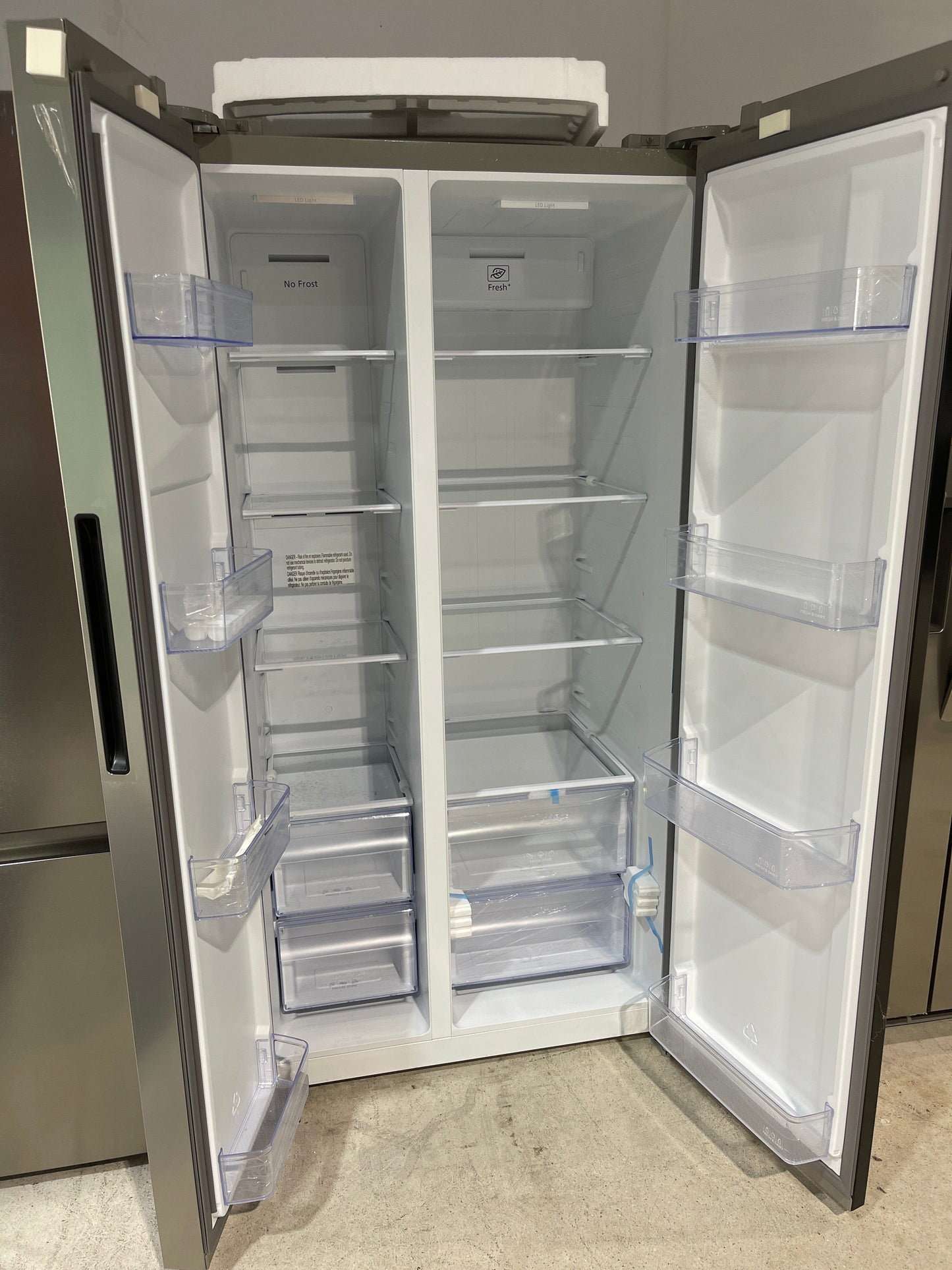 Hamilton Beach HZ4602-HBF2064 Side by Side Counter Depth Refrigerator, 36 inch Width, Counter Depth, 20.6 cu. ft. Capacity, Stainless Steel color