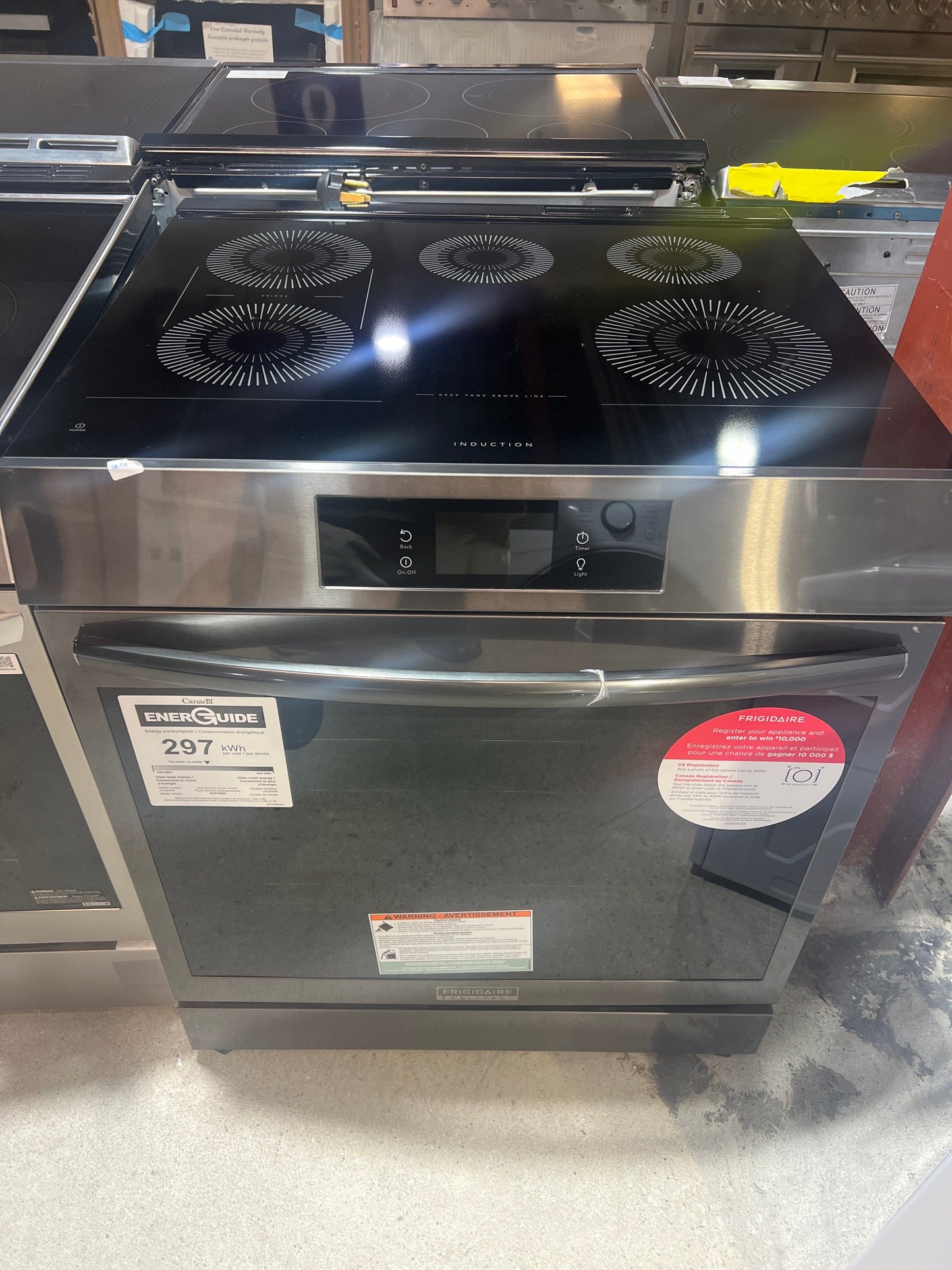 Frigidaire Gallery GCFI306CBD Induction Range, 30 inch Exterior Width, Self Clean, Convection, 5 Burners, 6.2 cu. ft. Capacity, Black Stainless Steel. Open box 1 year warranty