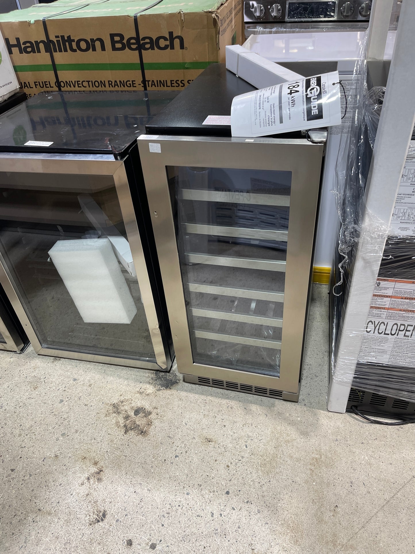 Tuscany – 15” Single Zone Wine Cellar SKU: DWC031D1BSSPR Open Box
