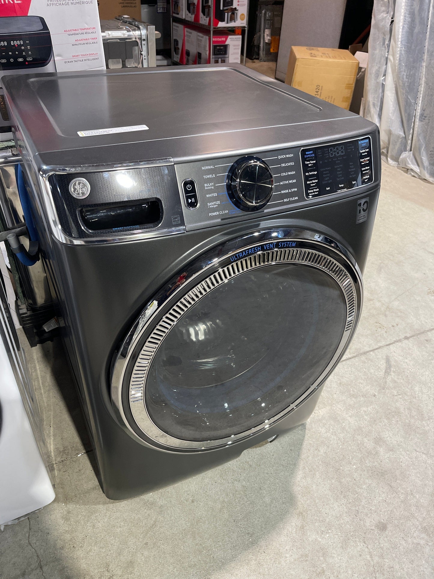 Front Load Washer, ENERGY STAR Certified, 5 cu. ft. Capacity, Steam Clean, 12 Wash Cycles, 5 Temperature Settings, Stackable, 1300 RPM Washer Spin Speed, Wifi Enabled, Graphite (GFW655SPVDS)