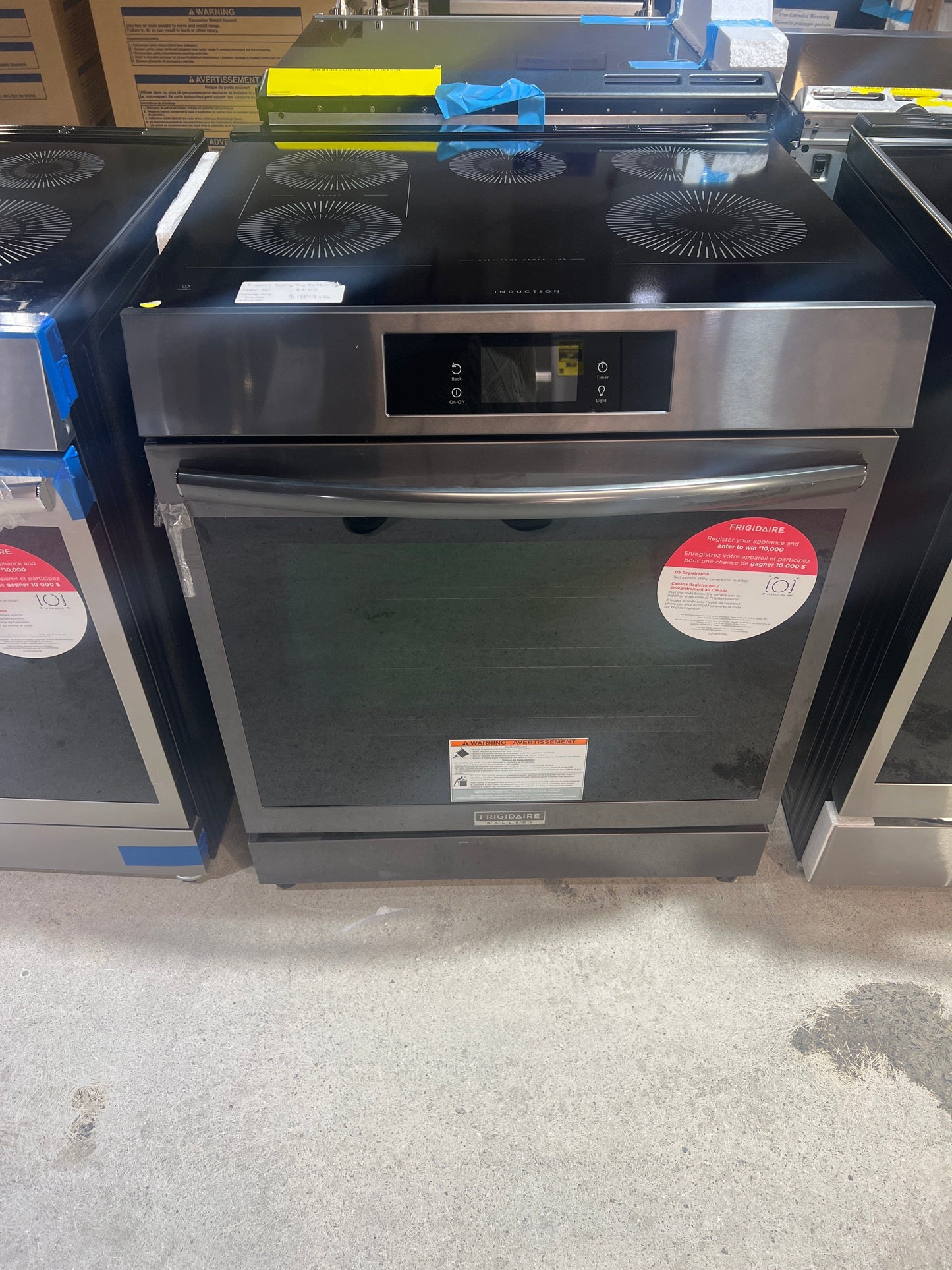 Frigidaire Gallery GCFI306CBD Induction Range, 30 inch Exterior Width, Self Clean, Convection, 5 Burners, 6.2 cu. ft. Capacity, Black Stainless Steel. Open box 1 year warranty