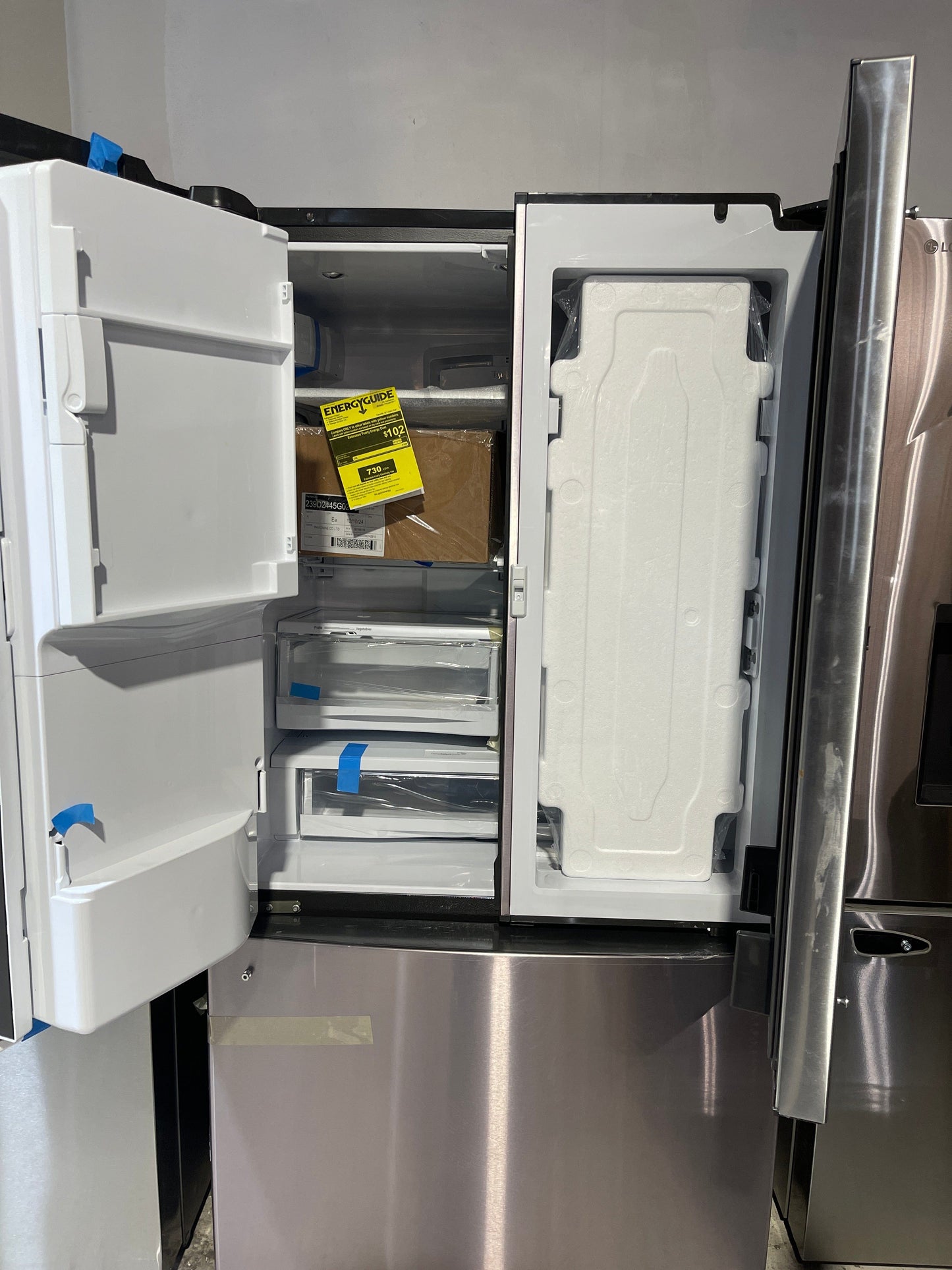 GE Profile PYD22KYNFS French Door Refrigerator, 36 inch Width, Counter Depth, 20.9 cu. ft. Capacity, Stainless Steel colour