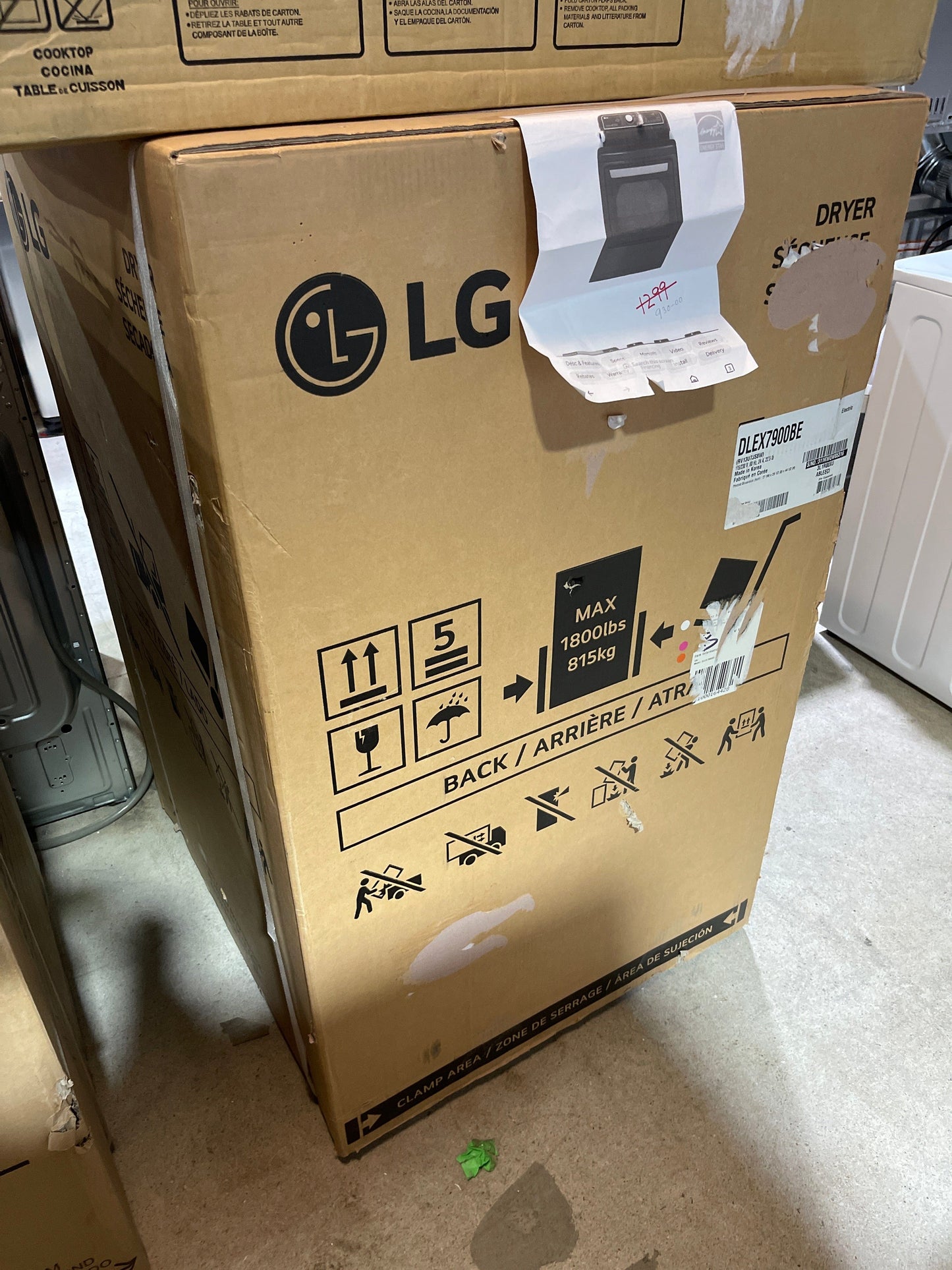 7.3 cu.ft. TurboSteam™ Dryer with EasyLoad™ Dual-opening Door (LG DLEX7900BE)