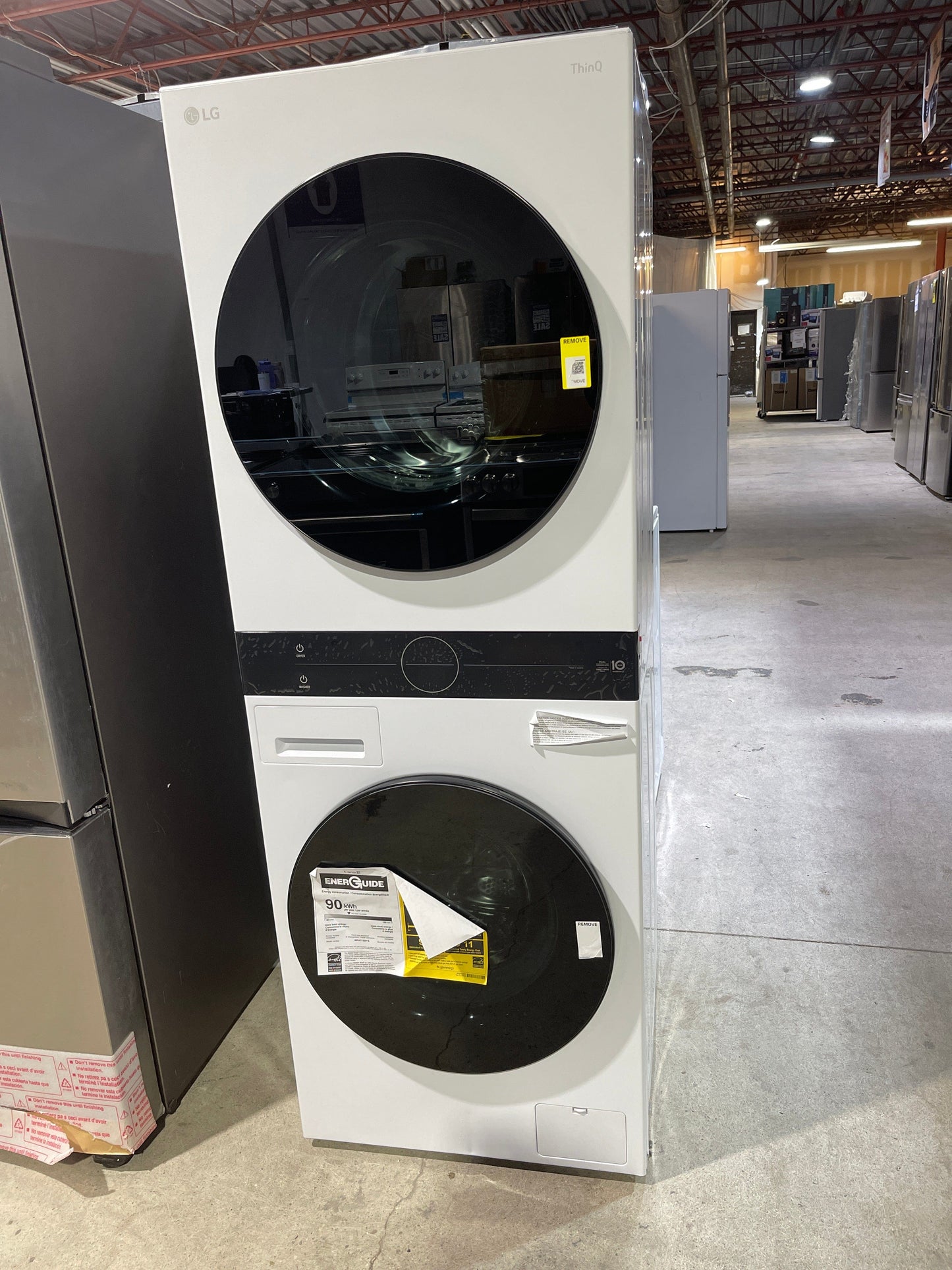WashTower™ with Heat Pump Dryer, 3.1 cu.ft. Washer, 4.2 cu.ft. Dryer (WKHC152HWA)