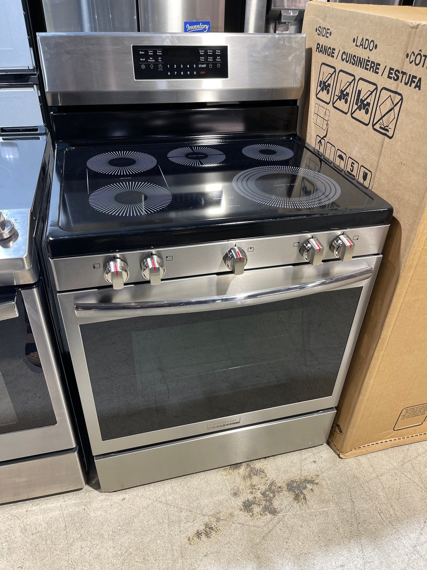 Frigidaire Gallery GCRE306CBF Range, Electric, 30" Exterior Width, Convection, 5 Burners, 5.3 cu. ft. Capacity, Stainless Steel
