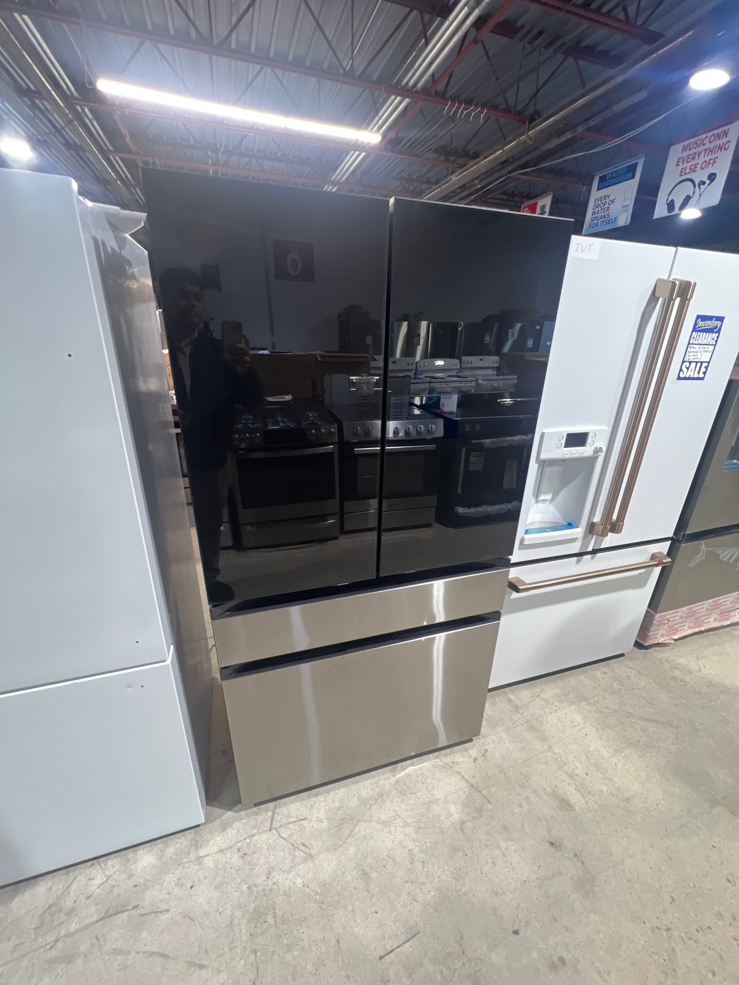 Samsung Bespoke RF90F23BECRAA Counter Depth, 36 inch Width, ENERGY STAR Certified, 23 cu. ft. Capacity, Counter Depth, Custom Panel Ready, Water Dispenser (Interior), Ice Dispenser (Freezer Located) Open Box 1 Year Warranty