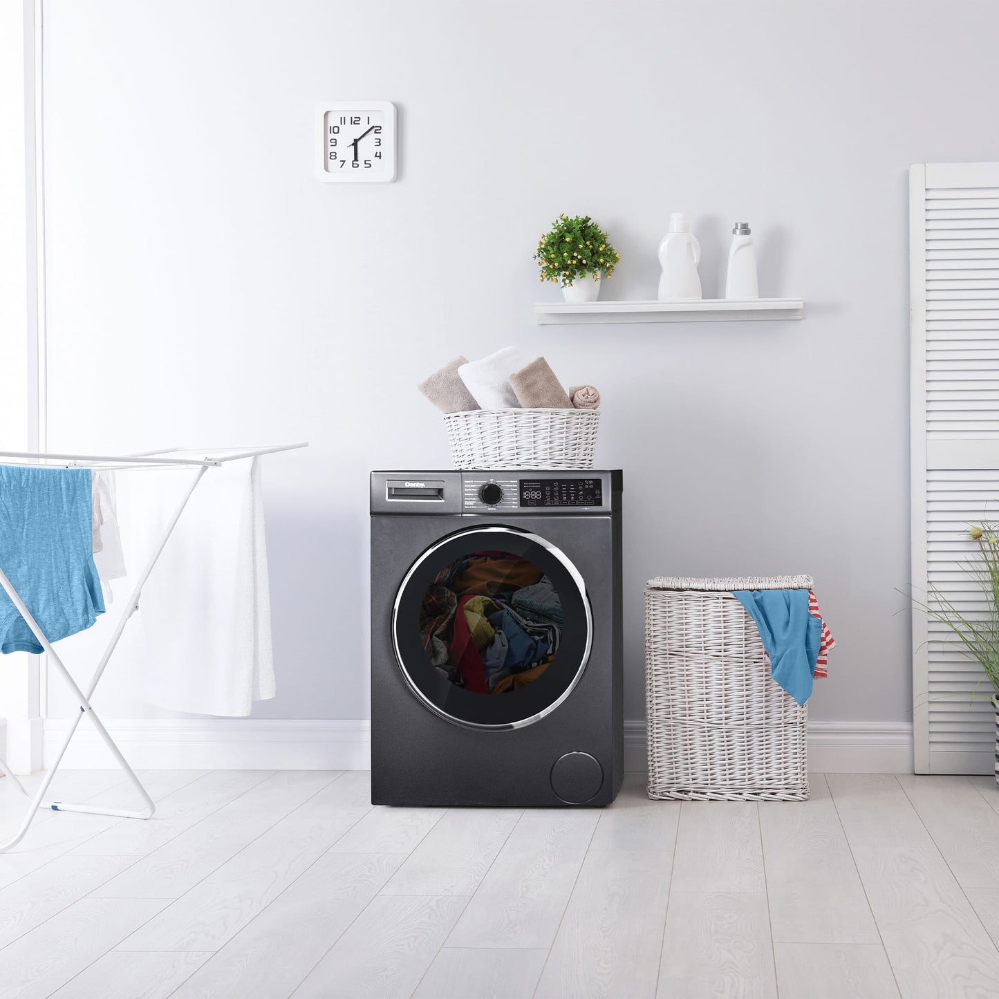 DANBY FRONT LOAD WASHER (DWM022D1DSDB-RF), 24”