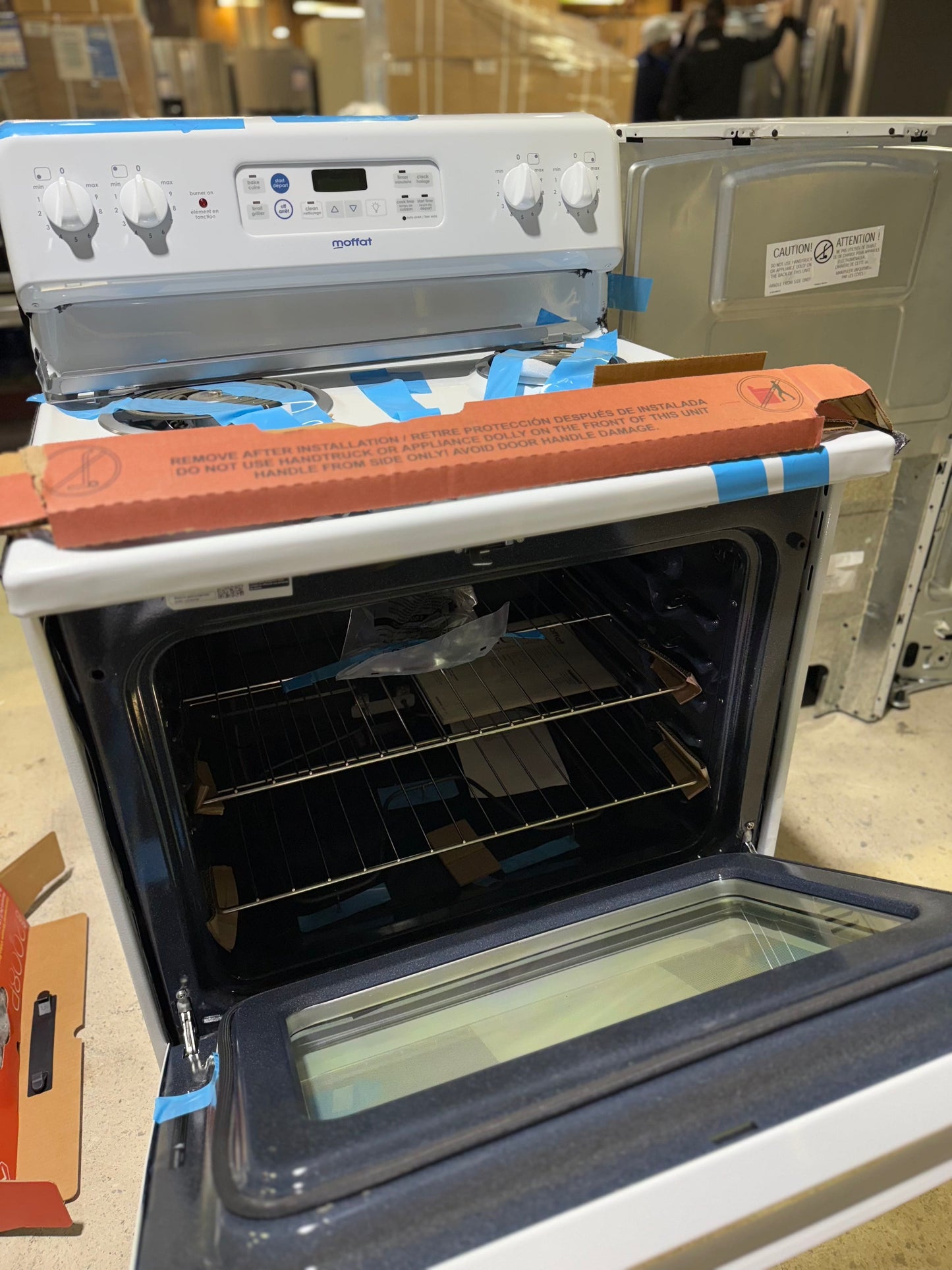 Moffat 30" Free Standing Self Clean Electric Range - MCB757DMWW