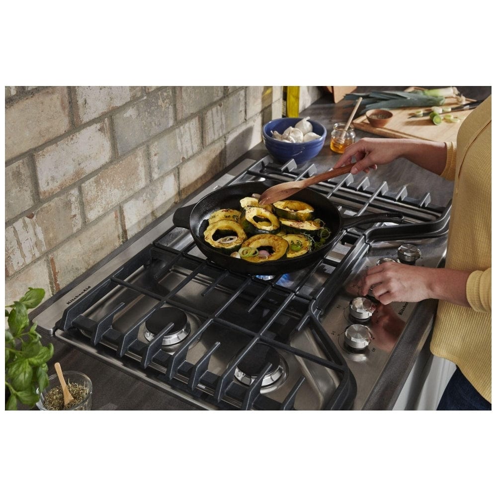 KitchenAid KXD4630YSS Downdraft, 30" Exterior Width, 600 CFM, Outside / Ducting, NA, Dishwasher Safe Filters, Aluminum Mesh, Stainless Steel colour Blower Included