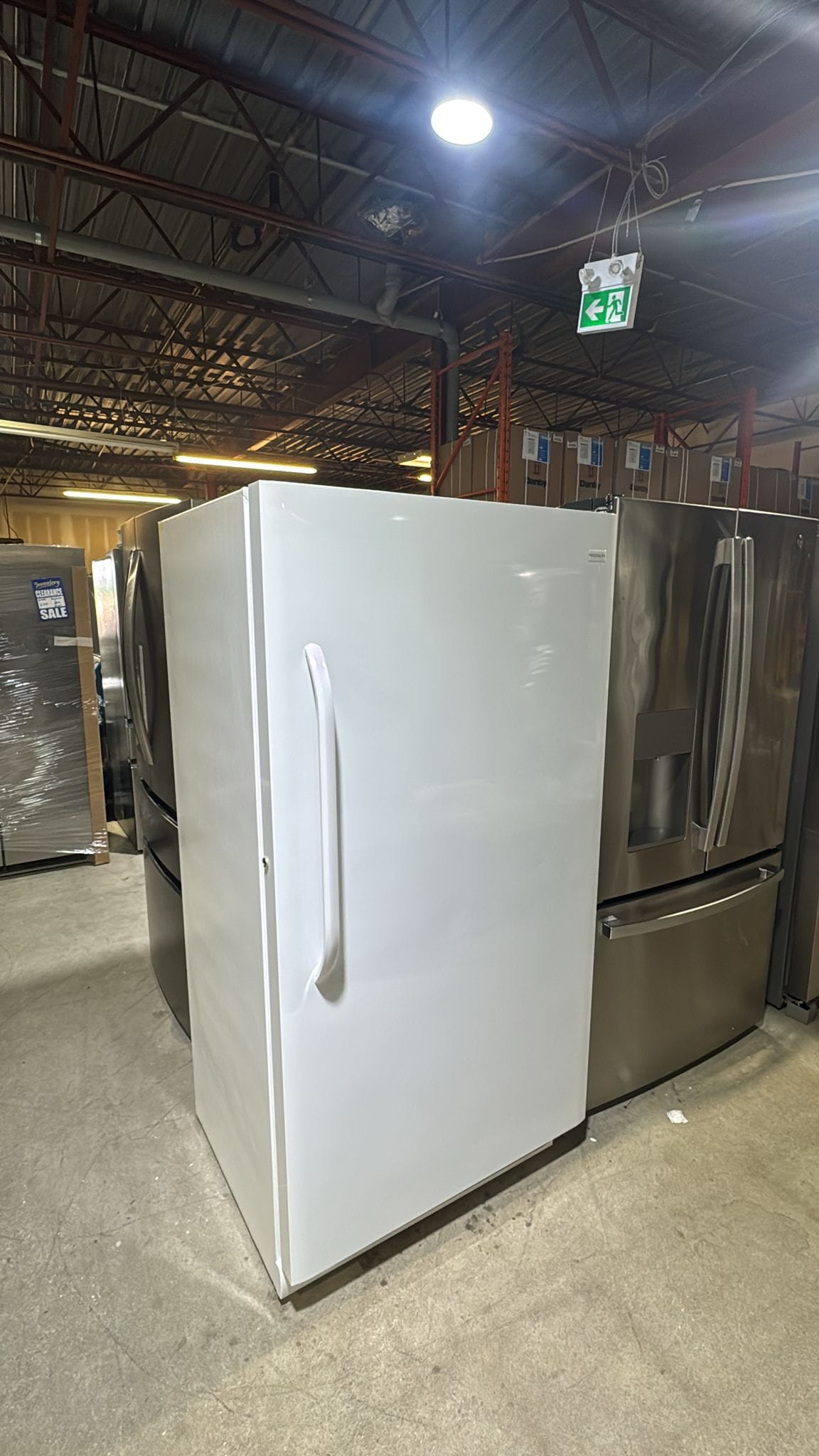 FFFH17F4QW Frigidaire 16.6 Cu. Ft. Upright Freezer RF
