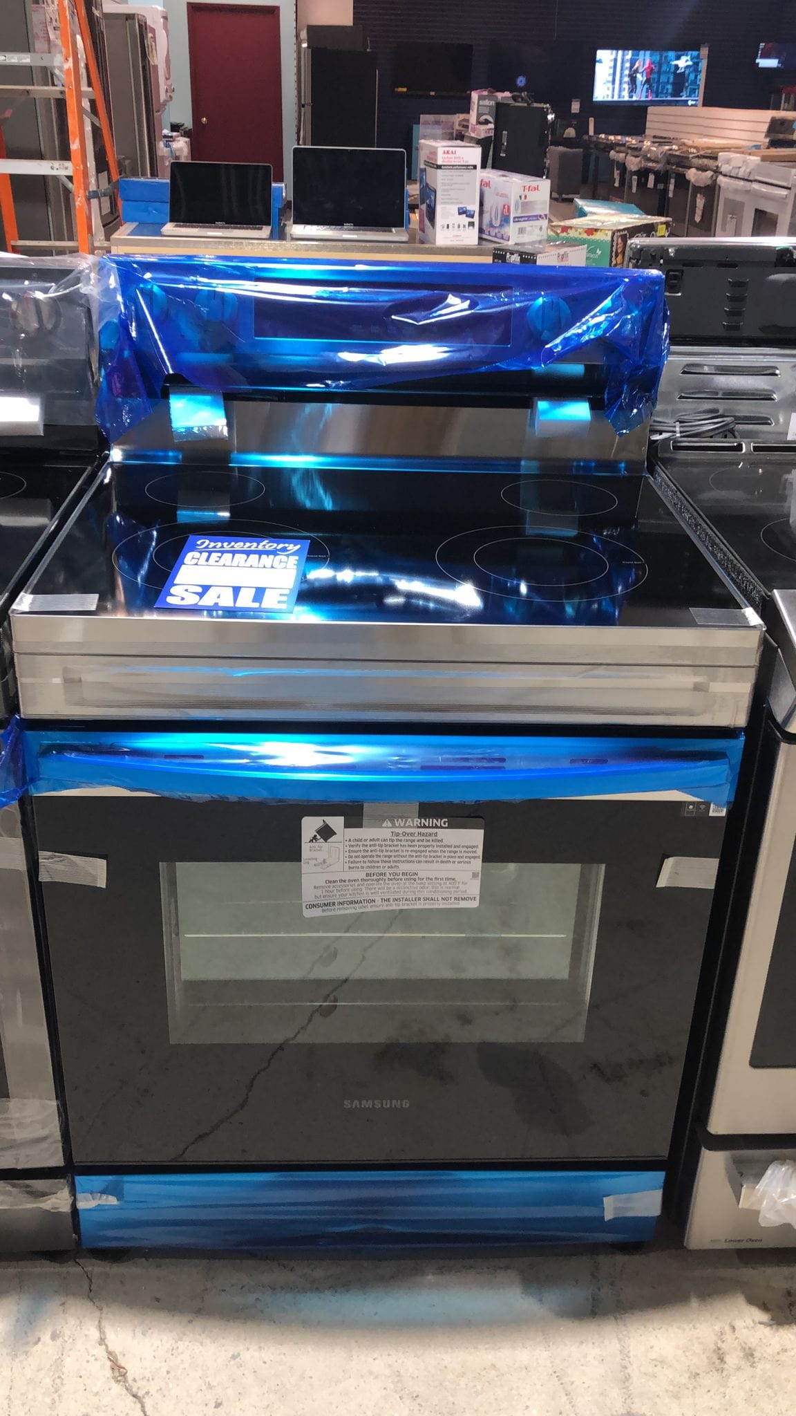 Samsung NE63A6111SS - NE63A6111SS/AC Electric Range, 30 inch Exterior Width, 4 Burners, 6.3 cu. ft. Capacity, Storage Drawer, 1 Ovens, Stainless Steel colour
