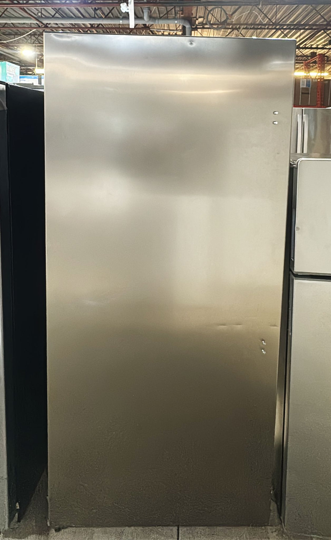 Frigidaire Professional FPFU19F8WF Upright Freezer, 33 inch Width, 18.6 cu. ft. Capacity, Frost Free, Reversible Door, Stainless Steel