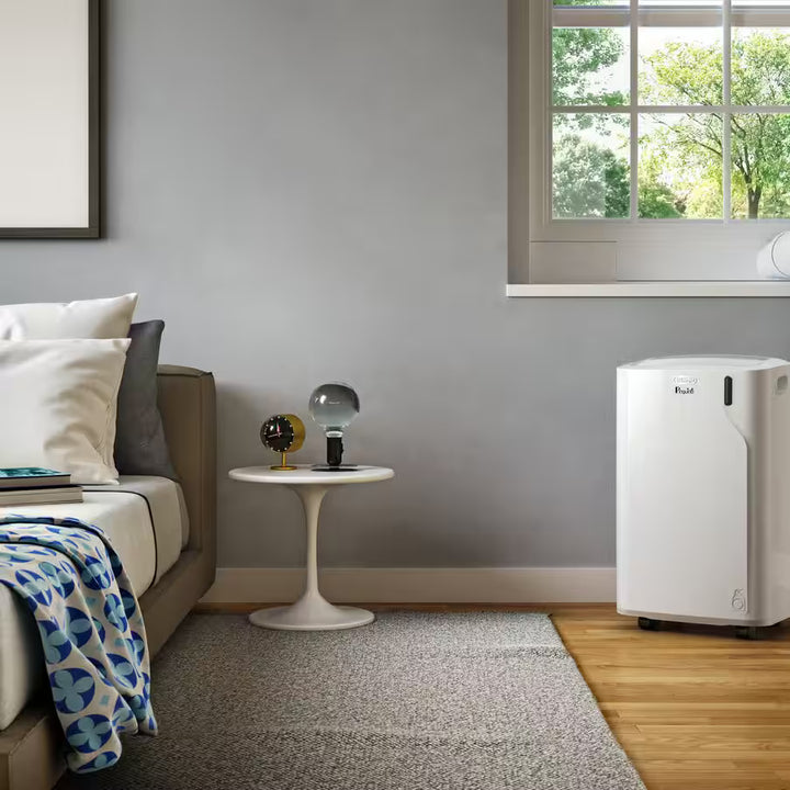 PAC EM360 400 sq ft Portable Air Conditioner with compact design and Eco Friendly Gas