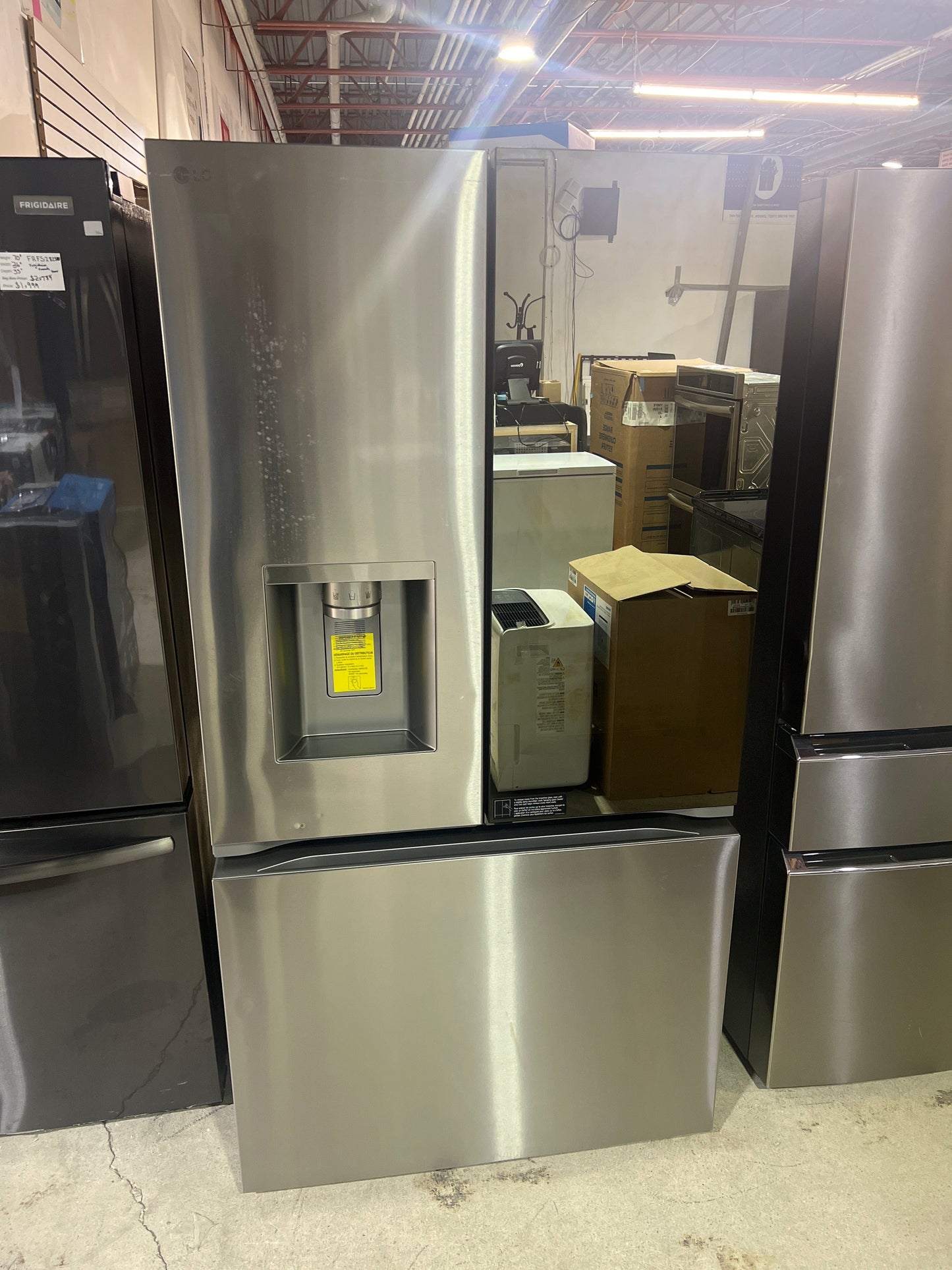 LG LRYKS3106S French Door Refrigerator, 36 inch Width, ENERGY STAR Certified, 31 cu. ft. Capacity, Stainless Steel colour Cool Guard, Door Cooling+, LG InstaView mirror, Door-in-Door, UVnano, Craft Ice, Dual Ice Maker- Mirror and See through with Tapping