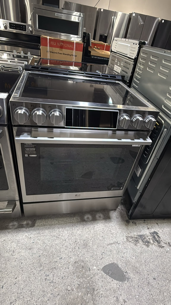 LG Studio LSIS6338F Induction Range, 6.3 cu. ft. Capacity, 30 inch Exterior Width, True Convection, 5 Burners Self Clean, 4,300 W Highest Element, Stainless Steel colour, SmartDiagnosis™, ThinQ Care™ Gliding Extension Rack