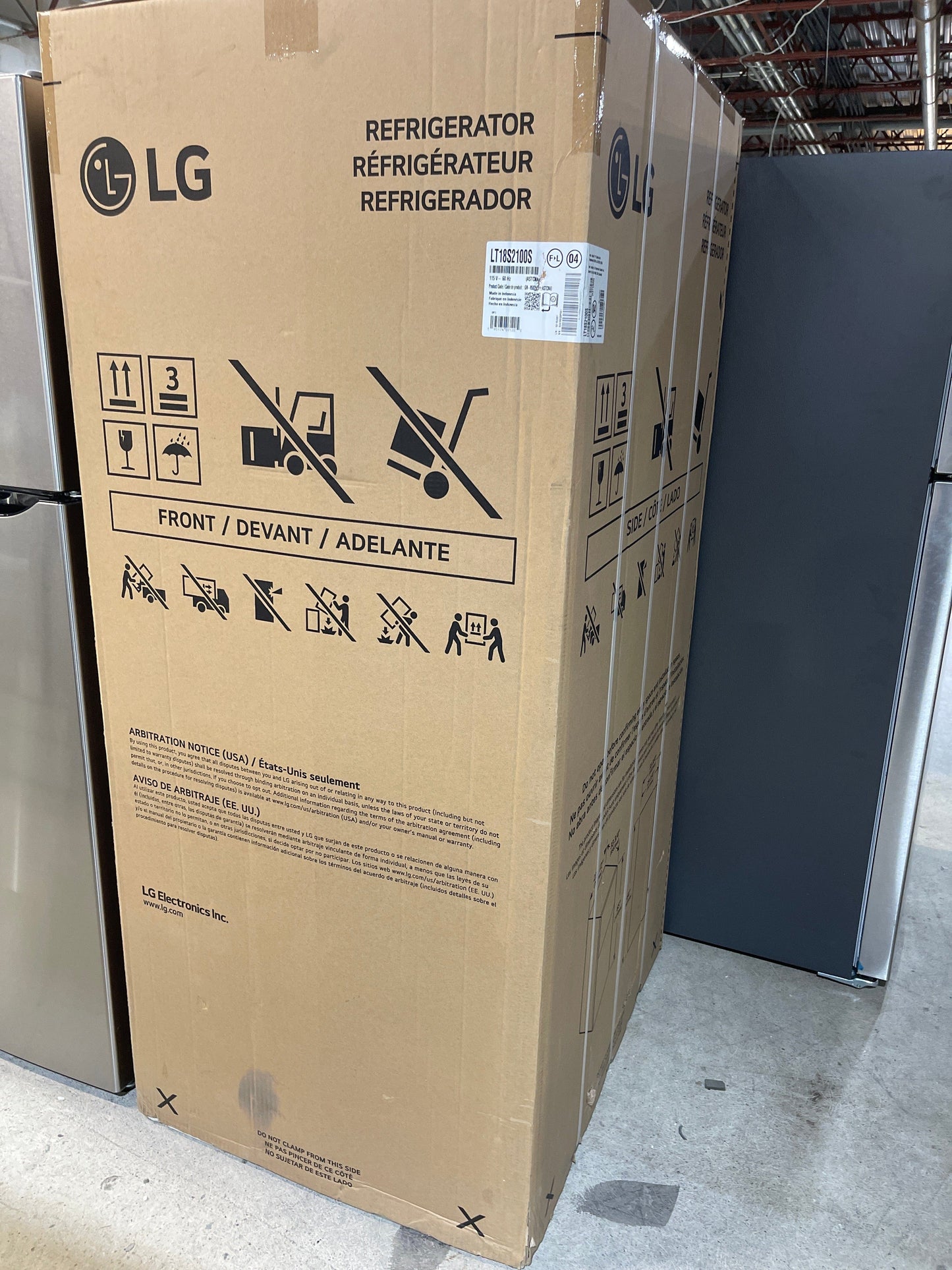 LG Electronics 28" W 18 cu. ft. Top Freezer Garage-Ready Refrigerator in PrintProof Stainless Steel - ENERGY STAR®(LT18S2100S)