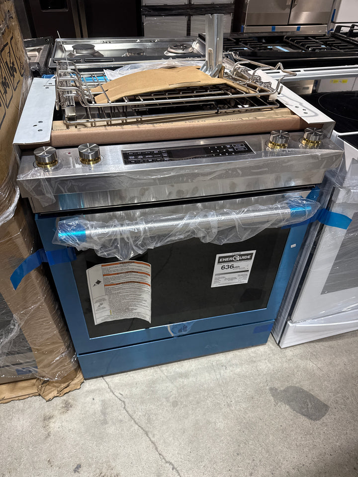 JennAir JES1750ML Electric Range, 6.4 cu. ft. Capacity, 30 inch Exterior Width, True Convection, 4 Burners, Air Fry, Self Clean, 3,200 W Highest Element, Stainless Steel colour Downdraft range, True European Convection