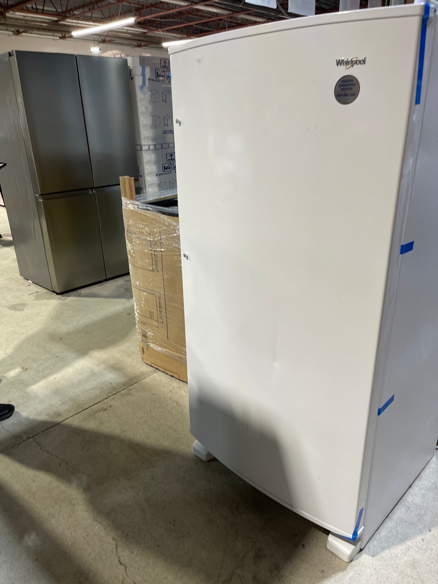 Whirlpool WZF56R16DW Upright Freezer, 30 inch Width, 16 cu. ft. Capacity, Frost Free, Interior Light (Freezer), White color Upright Freezer
