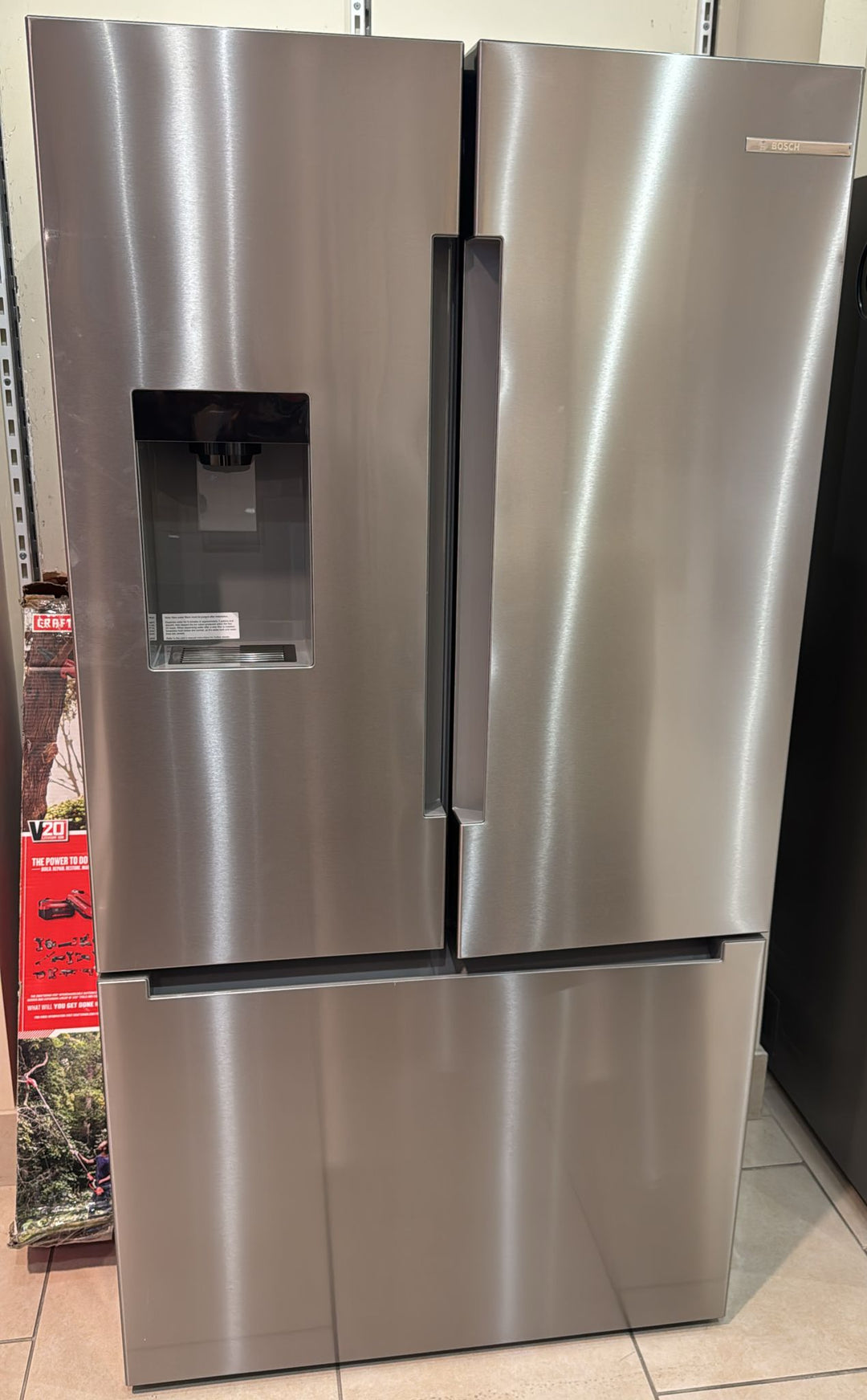 Bosch 100 Series B36FD10ENS Bottom Freezer French Door Refrigerator