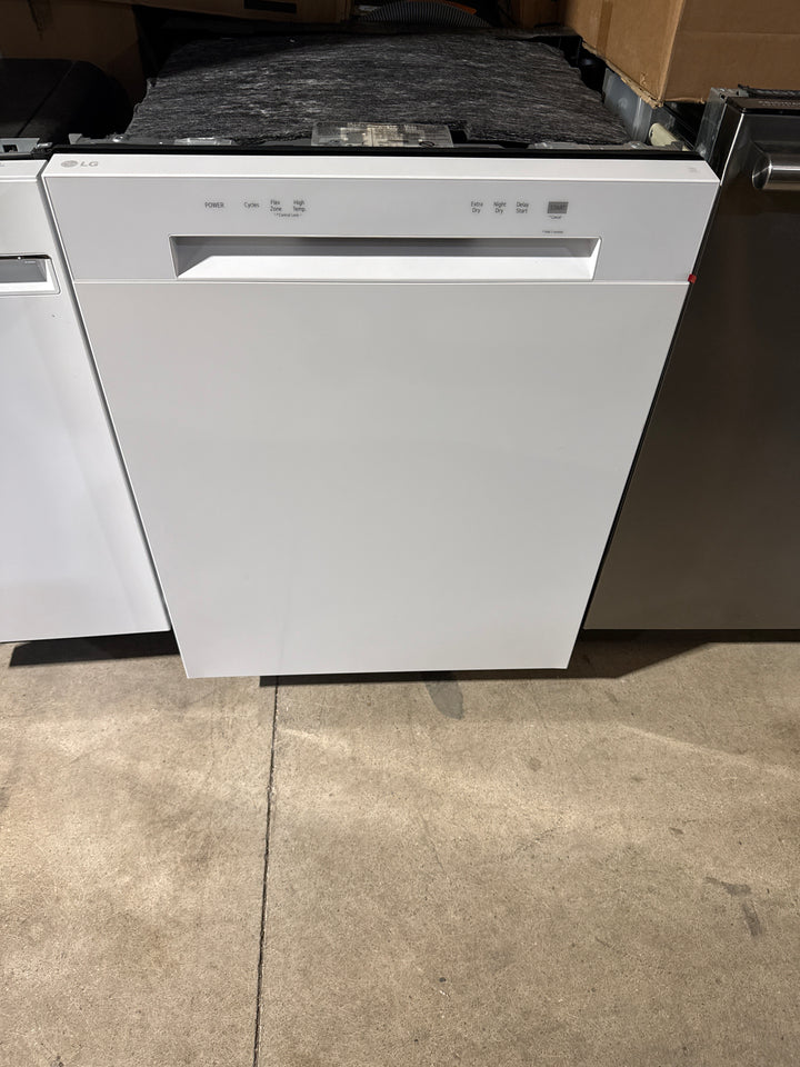 LG Electronics 24-inch Front Control Dishwasher (LDFC2423W)