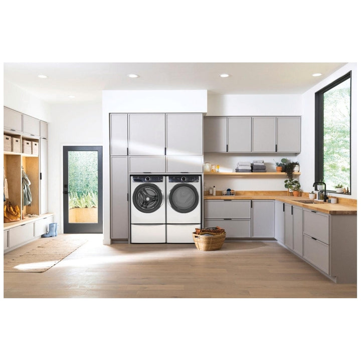 Electrolux 6 Series 5.2 cu ft. White Front Load Washer with Smart Boost Model  ELFW7626BW