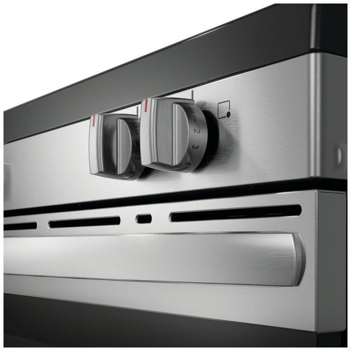 Frigidaire FCRE306CAS Electric Range, 5.3 cu. ft. Capacity, 30 inch Exterior Width, 5 Burners, Storage Drawer, Steam Clean, 3,200 W Highest Element, Stainless Steel colour Steam Clean
