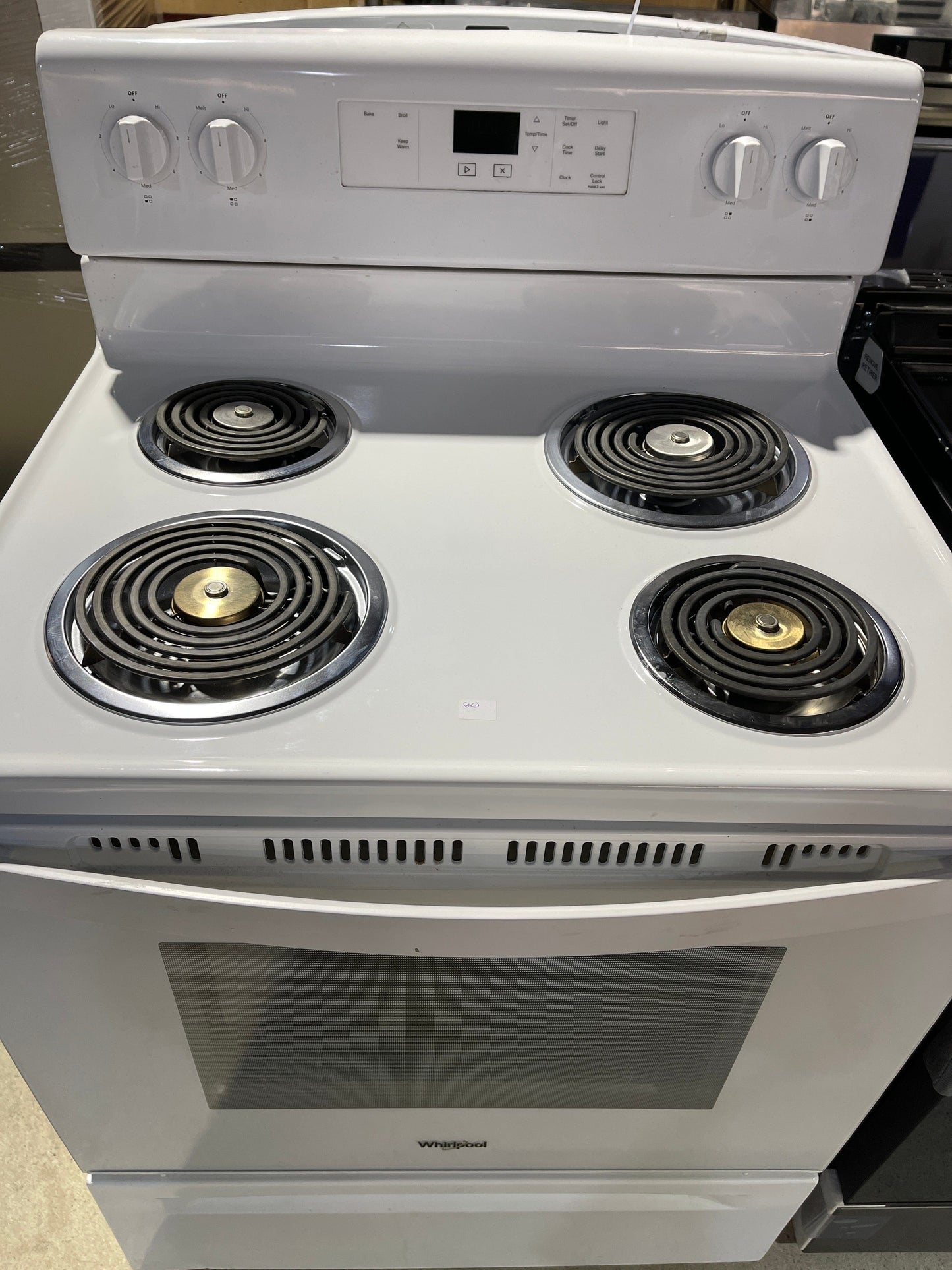 Whirlpool YWFC150MOJ Range, 30 inch Exterior Width, Electric, Self Clean, 4 Burners, 4.8 cu. ft. Capacity, Storage Drawer, 1 Ovens, White colour. Open Box