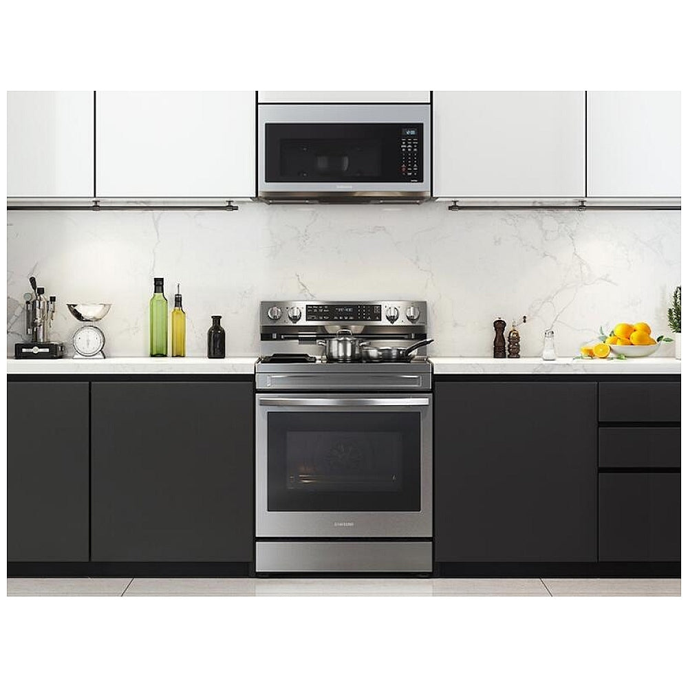 Samsung NE63A6711SS 30" Electric Range, 6.3 cu. ft., True Convection, Air Fry, Stainless Steel