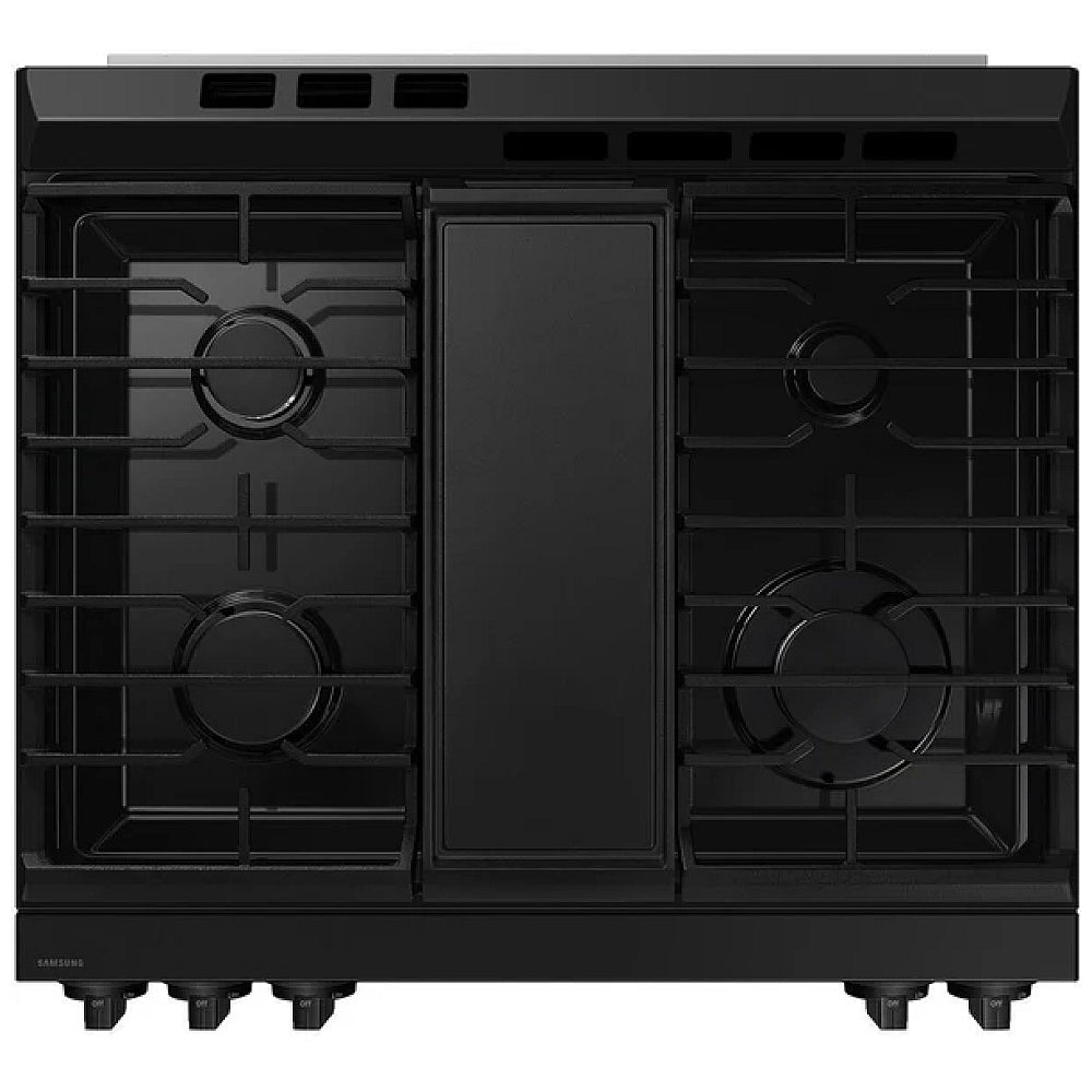 Samsung Bespoke NSG6DG8300SRAA Gas Range, 6 cu. ft. Capacity, 30 inch Exterior Width, Self Clean, Convection, 5 Burners, Storage Drawer, Air Fry, 17,000 BTU Highest Burner, Stainless Steel colour Griddle Category: Gas Ranges