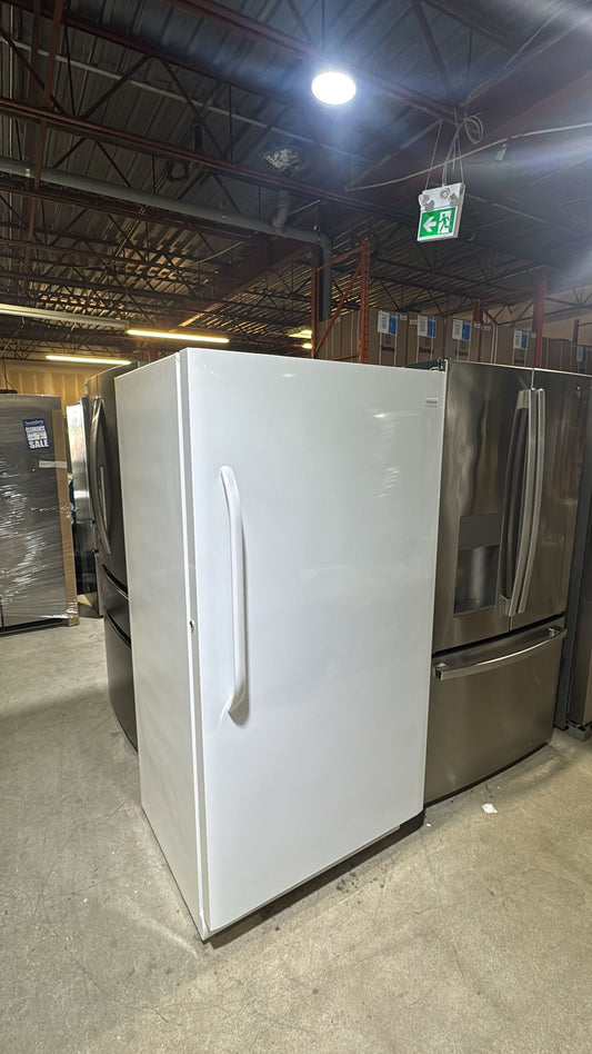 FFFH17F4QW Frigidaire 16.6 Cu. Ft. Upright Freezer RF