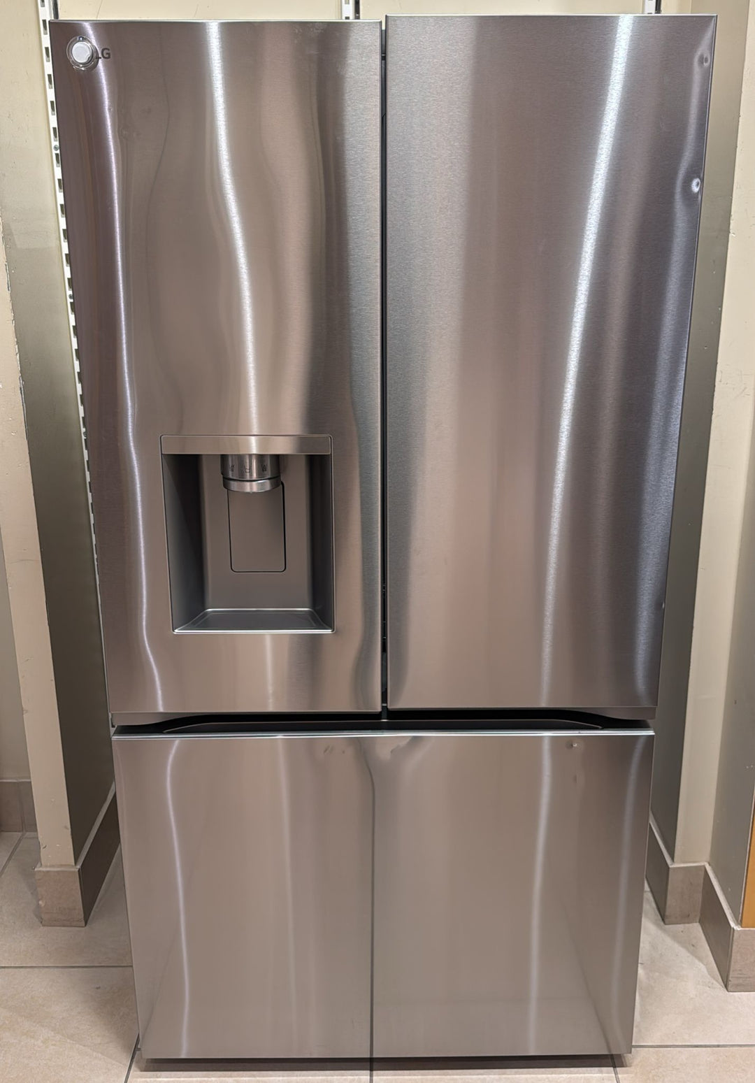 LG LRYXC2606S Counter Depth French Door Refrigerator, 36 inch Width, 26 cu. ft. Capacity, Counter Depth, Water Dispenser (Exterior), Ice Dispenser (Thru Door), ENERGY STAR Certified, Stainless Steel colour