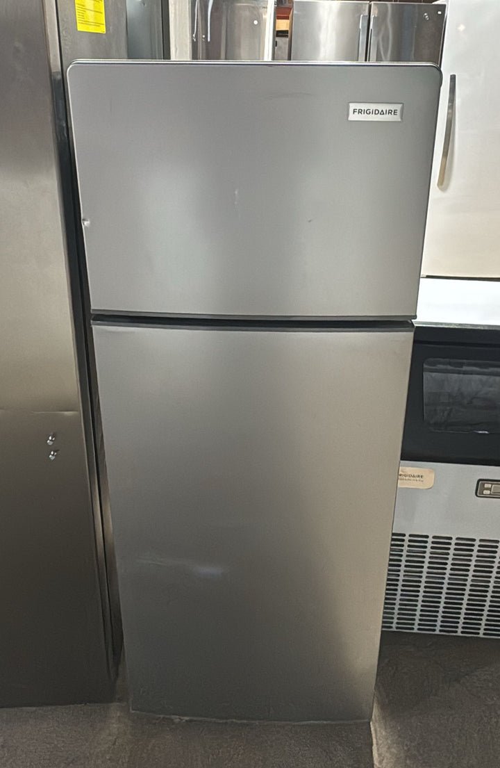 Frigidaire 7.2 cu.ft. Top Mount Garage Ready  Refrigerator EFR770