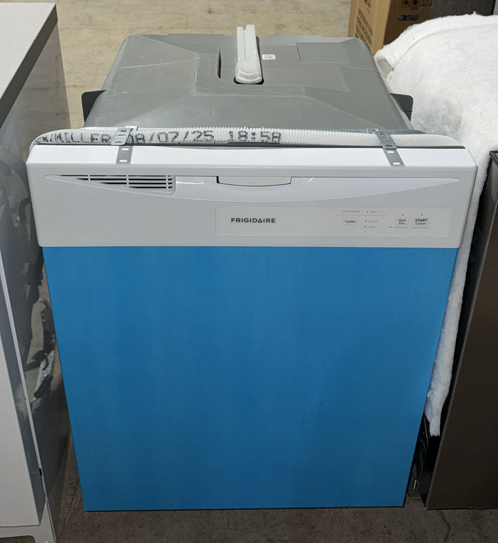 Frigidaire 24" 62dB Built-In Dishwasher (FDPC4221AW)