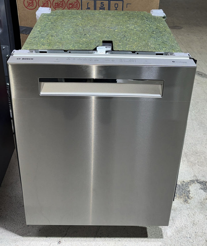 Bosch 500 Series 24" 44dB Built-In Dishwasher with Stainless Steel Tub & Third Rack (SHP65CC5UC) - Stainless