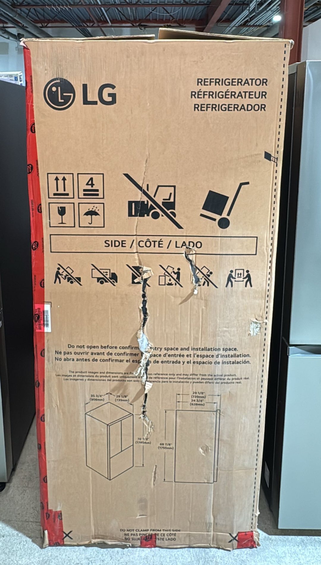 LG LRYXC2606D, 36 inch Width, 25.5 cu. ft. Counter Depth, Water Dispenser (Exterior), Ice Dispenser (Thru Door), ENERGY STAR Certified, Black Stainless Steel colour, 3-Tier Organization™, Cool Guard™, Counter-Depth MAX