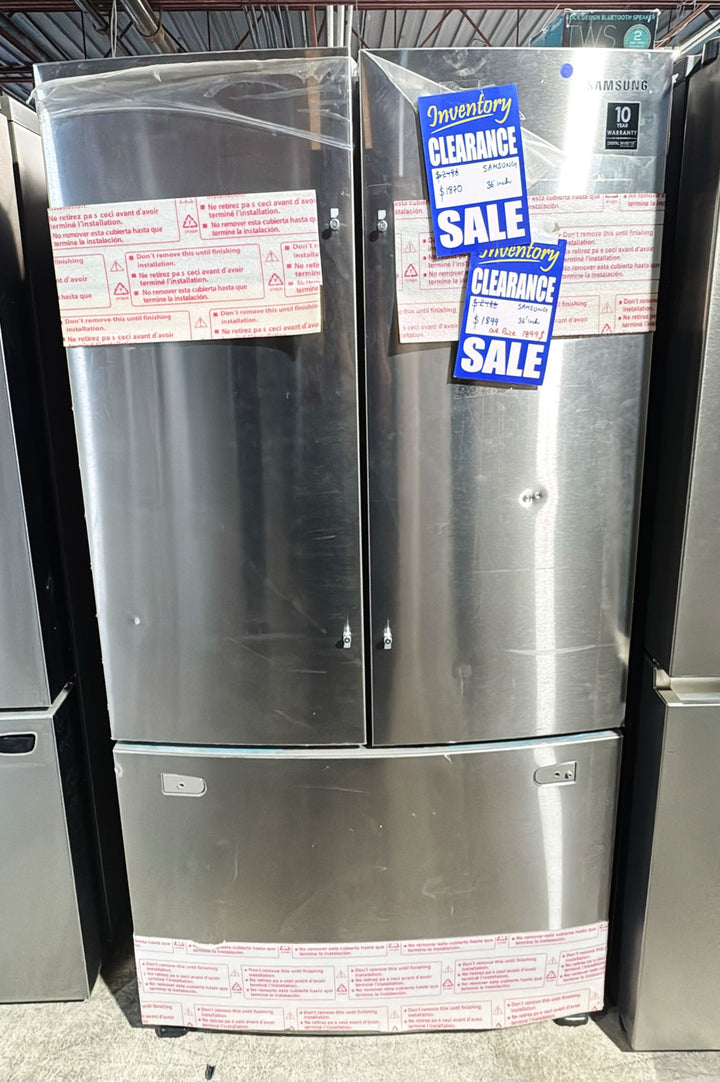 Samsung 33" 17.5 Cu. Ft. Counter-Depth French Door Refrigerator with Ice Dispenser (RF18A5101SR) - SS