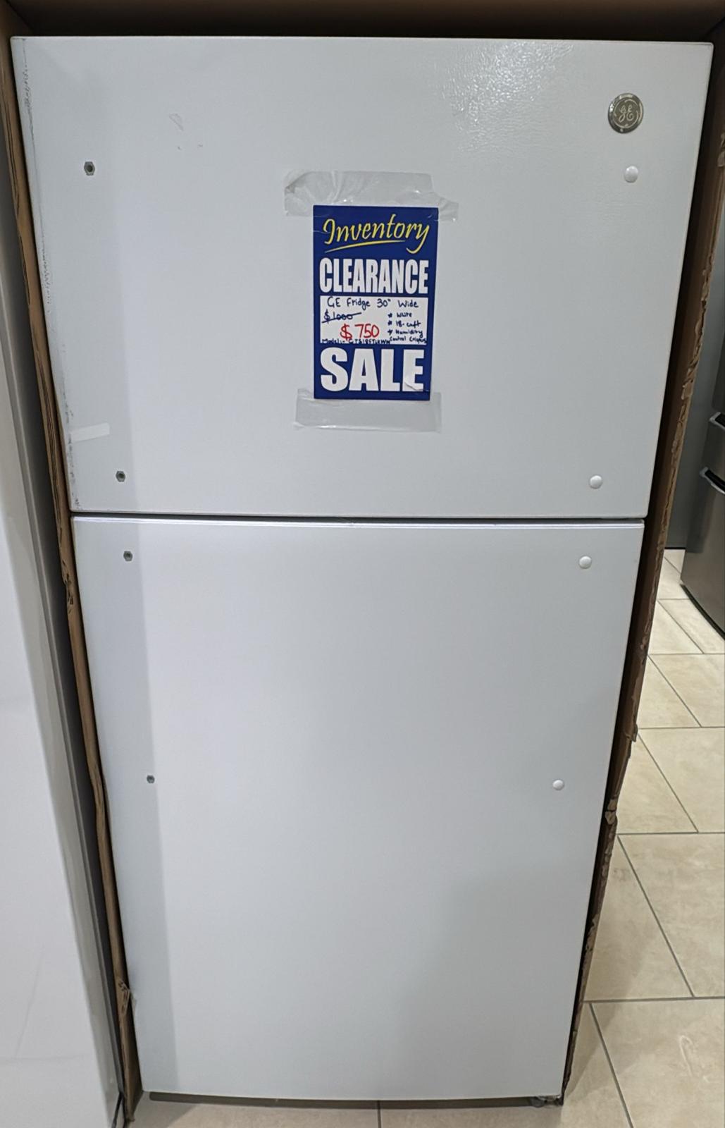 GE GTS18FTLKWW Top Freezer Refrigerator, 30 inch Width, 18.0 cu. ft. Capacity, White colour