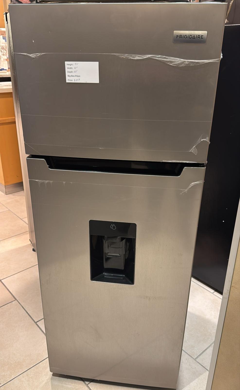 EFR7606com Frigidaire Platinum Fridge Freezer Combo, 7.5 cu. ft. Capacity Apartment Size Fridge with Freezer, Built-in Water Dispenser, Quicksilver