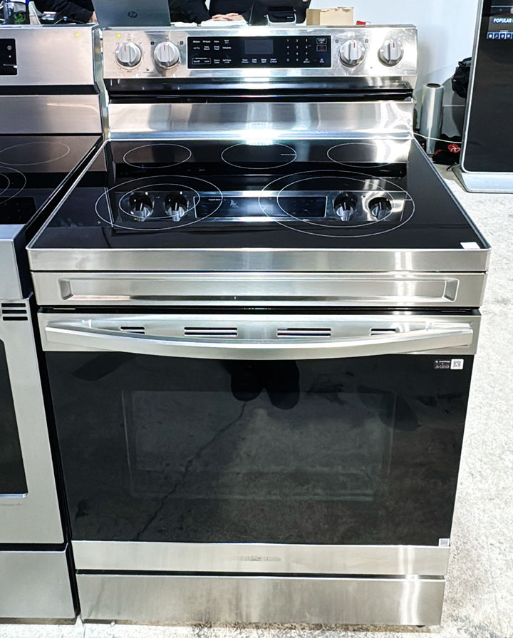 Samsung NE63A6511SS - NE63A6511SS/AC Electric Range, 6.3 cu. ft. Capacity, 30 inch Exterior Width, Convection, 5 Burners, Storage Drawer, Yes, Self Clean, 3,300 W Highest Element, Stainless Steel colour