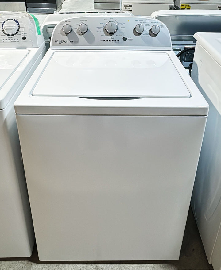 4.4–4.5 Cu. Ft. I.E.C. Whirlpool® Top Load Washer with Removable Agitator WTW4957PW