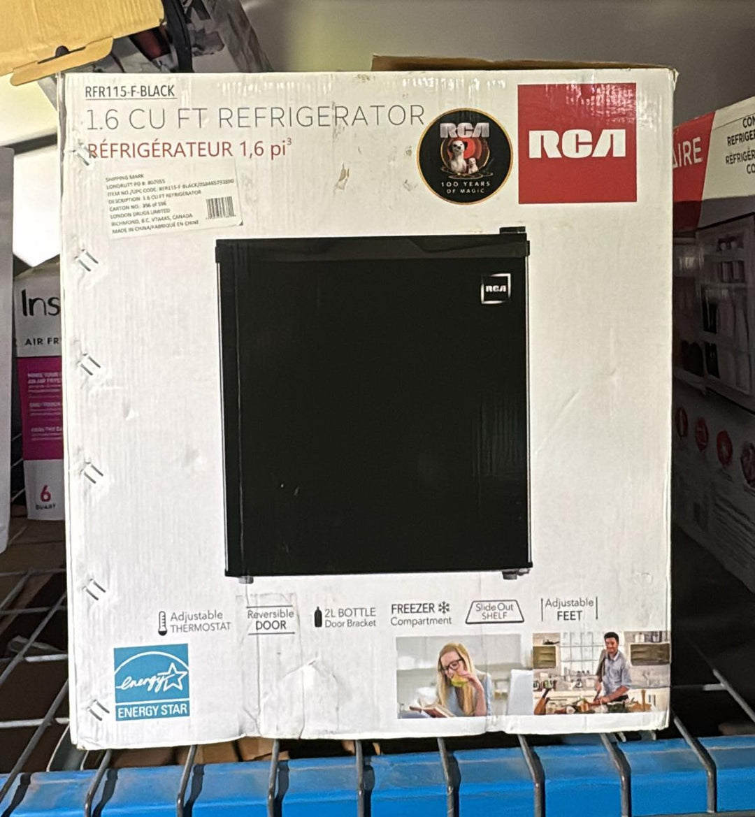 RFR115 RCA 1.6 Cubic Foot Fridge Black