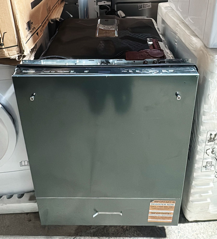 KitchenAid Built-In Dishwasher – Model KDTS224SJP0