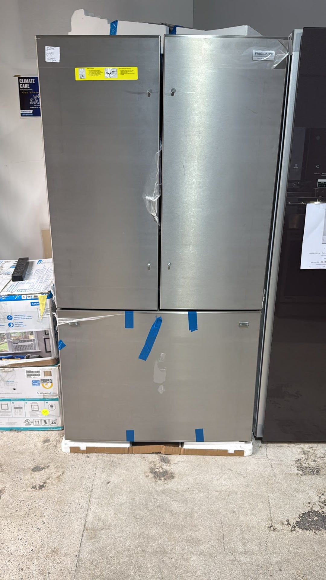 Frigidaire Gallery GRFG2353AF French Door Refrigerator, 36 inch Width, 23.3 cu. ft. Capacity, Counter Depth, Water Dispenser (Interior), Ice Dispenser (Freezer Located), ENERGY STAR Certified, Stainless Steel colour