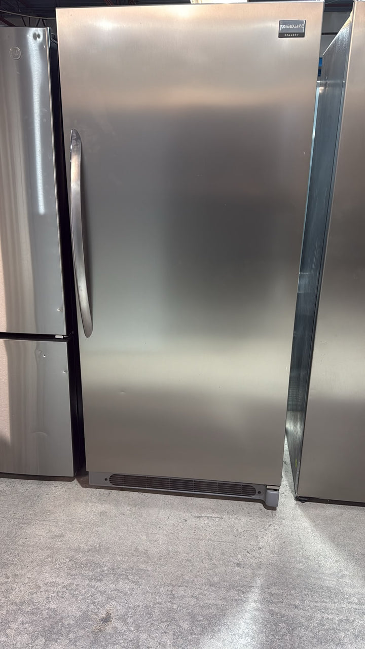 Frigidaire Gallery FGRU19F6QF All Refrigerator, 32 inch Width, 18.6 cu. ft. Capacity, Stainless Steel colour Category: All Refrigerator