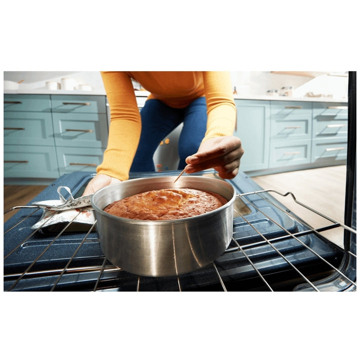 Whirlpool YWFES3330RW Electric Range, 5.3 cu. ft. Capacity, 30 inch Exterior Width, 5 Burners, Storage Drawer, Steam Clean, 3,000 W Highest Element, White colour, FlexHeat™ Elements