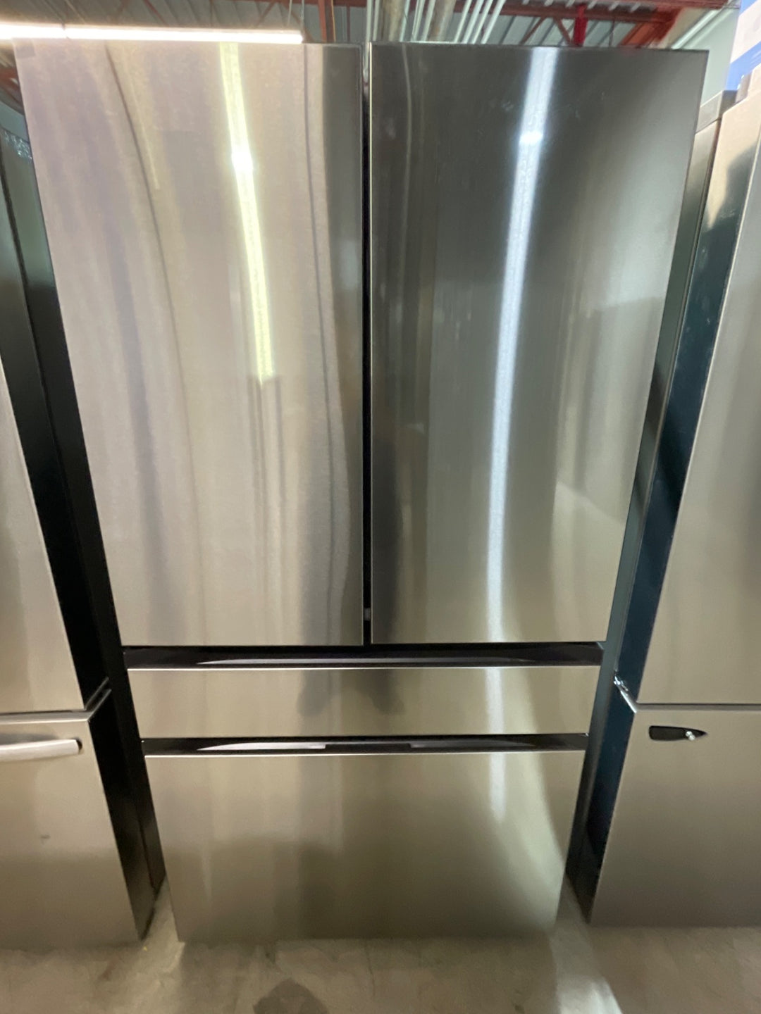 Samsung Bespoke RF23BB8600QLAA Counter Depth French Door Refrigerator, 36 inch Width, 22.8 cu. ft. Capacity, Counter Depth, Water Dispenser (Interior)