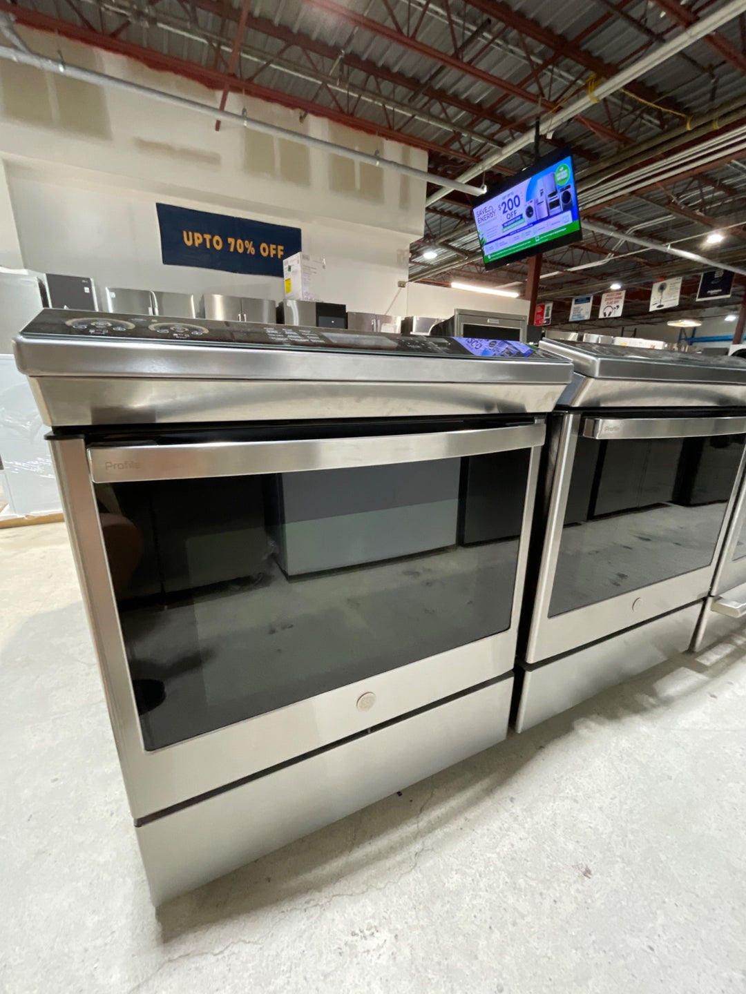 GE Profile 30 Inch Induction Range 5 Burners Open Box | Save $895 | Oxbury Warehouse London