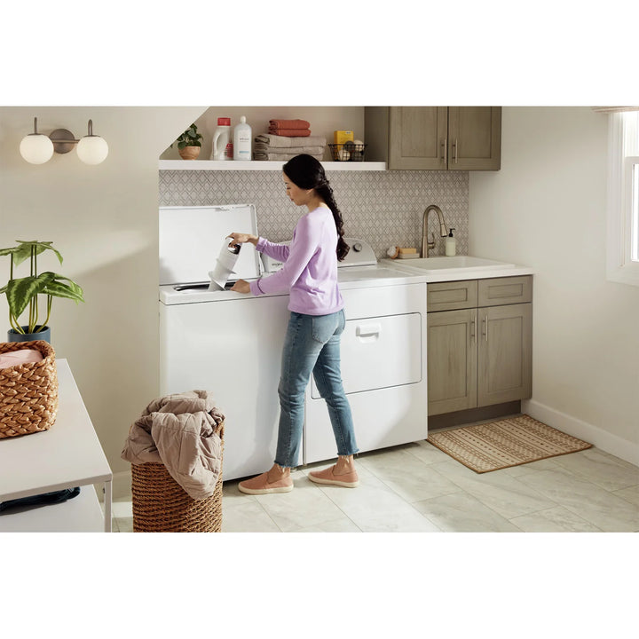 4.4–4.5 Cu. Ft. I.E.C. Whirlpool® Top Load Washer with Removable Agitator WTW4957PW